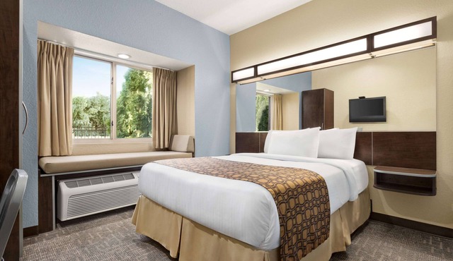 Microtel Inn & Suites by Wyndham Woodstock/Atlanta North