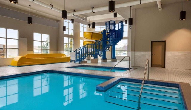 Microtel Inn & Suites by Wyndham Val-d Or