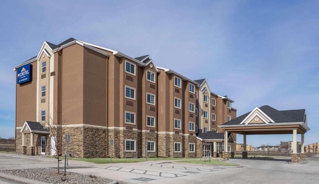 Microtel Inn & Suites By Wyndham Moorhead Fargo Area