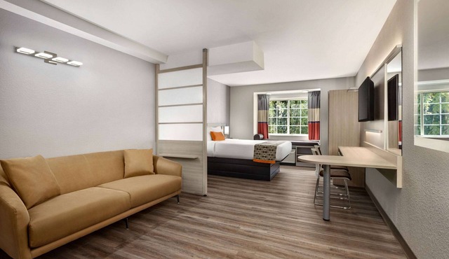 Microtel Inn & Suites by Wyndham Raleigh