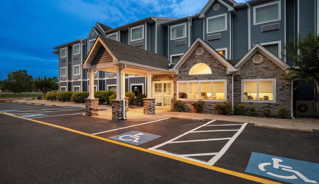 Microtel Inn & Suites by Wyndham Salisbury