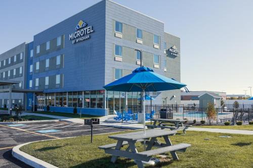 Microtel Inn & Suites by Wyndham Milford