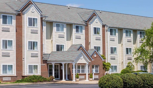 Microtel Inn & Suites by Wyndham