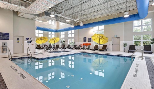 Microtel Inn & Suites by Wyndham Kanata Ottawa West