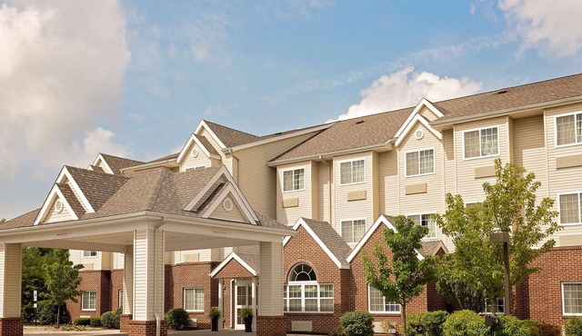 Microtel Inn & Suites by Wyndham Geneva