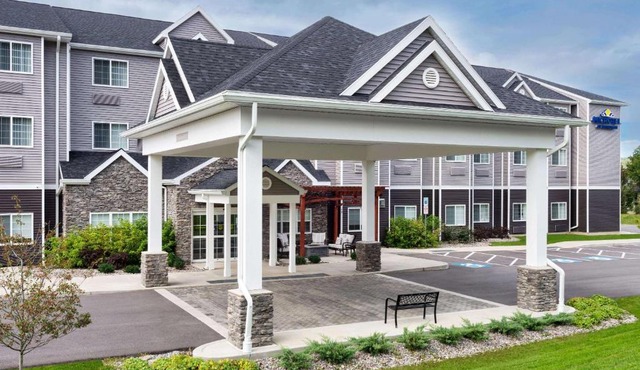 Microtel Inn & Suites by Wyndham Warsaw