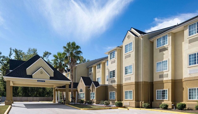 Microtel Inn & Suites by Wyndham Houma