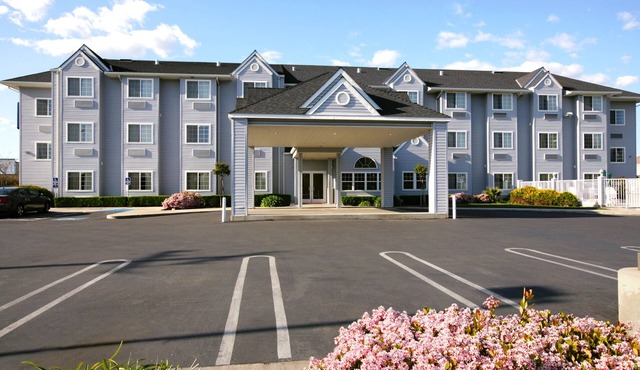 Microtel Inn & Suites by Wyndham Modesto Ceres