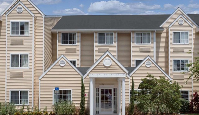 Microtel Inn & Suites Leesburg