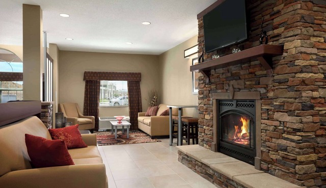 Microtel Inn & Suites by Wyndham St Clairsville/Wheeling