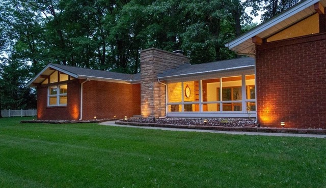 mid-century dream house so peaceful and quiet just a place to relax