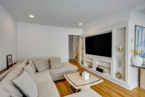 Mid-Century Family Bungalow Desirable Birmingham!