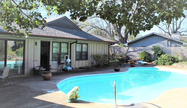 Mid-Century Get Away!