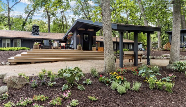 Mid-Century Luxury- Unique Geneva Lake Home