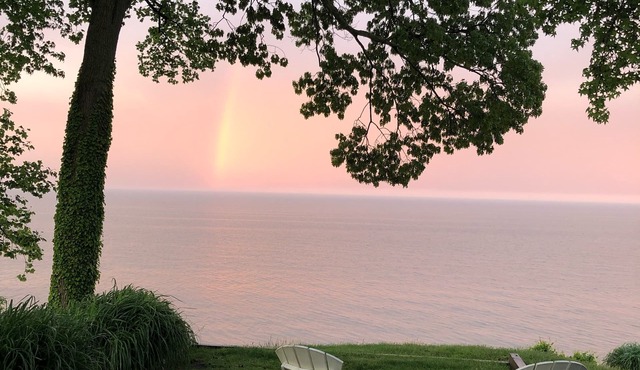 Mid-Century Modern on Private Beach, Designed by Award Winning Architect!