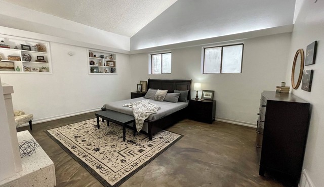 Mid Century Modern 3BR/2BA House at Historic Fort Clark Springs
