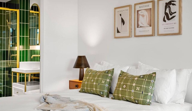 Mid-Century Modern Hideaway