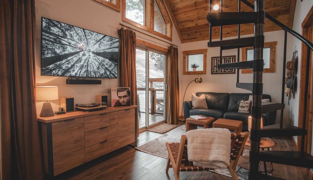 Mid-century modern cowboy retreat with a 35-ft. deck on the Salmon River.