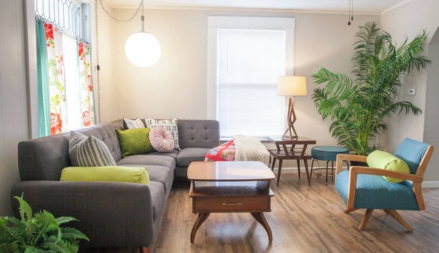 Mid Century Modern Digs with AC, WiFi in Brookfield