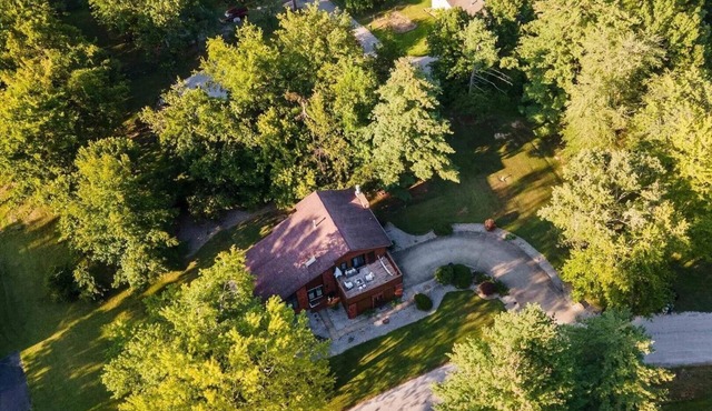 Mid Century Modern Dream House Near Campus + Wine Trails