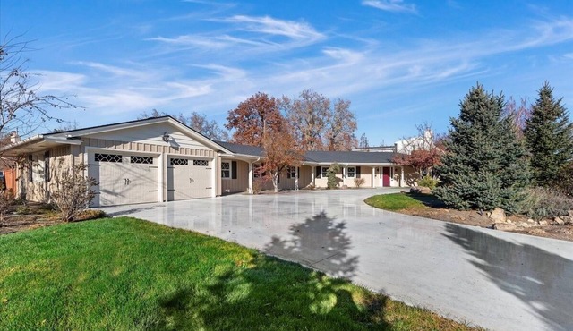 Mid-Century Modern House, Boise Central Rim, Walk/Bike Downtown & Parks