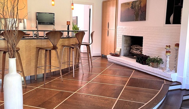Mid-century modern ranch on Sedgefield Country Club golf course
