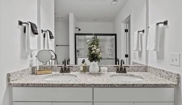 *Mid-Century Modern Townhouse*