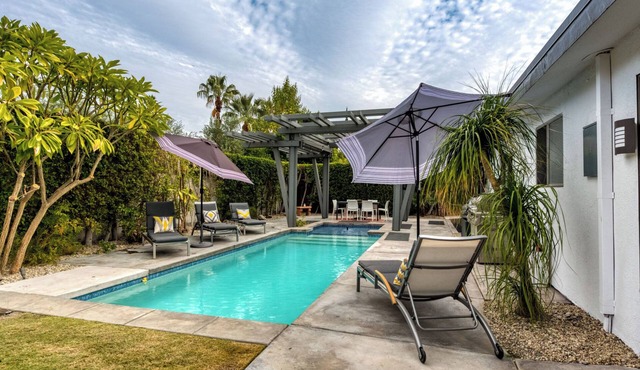 Mid-Century Oasis w/Private Pool & Mountain Views