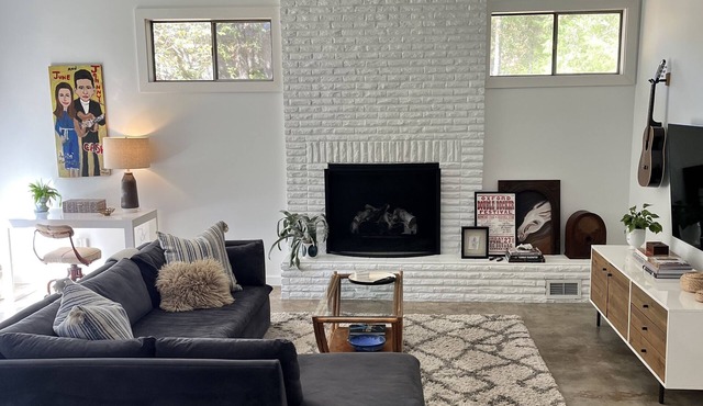 Mid-century retreat, less than a mile from Vaught-Hemingway and the Grove.