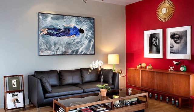 Mid-Century Vibe in Artist's Flat in Emeryville