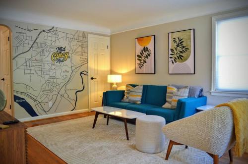 Mid Cincy Mod - Walkable Elevated Comfort