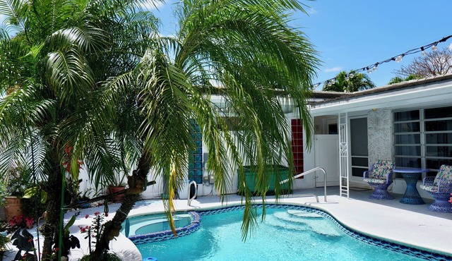 Mid-term duplex 2/2 in paradise AKA Fort Lauderdale FLn1 month minimum