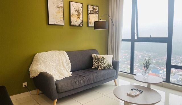 Mid Valley Mosaic Southkey [High Floor]