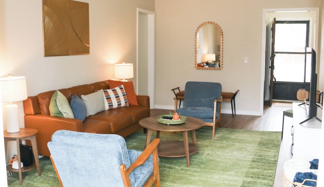 Midcentury corporate retreat! 5 minutes to mid-America. 13 minutes to Rocklahoma