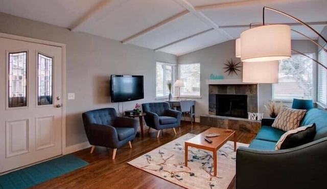 Midcentury Mod and Marvelous!