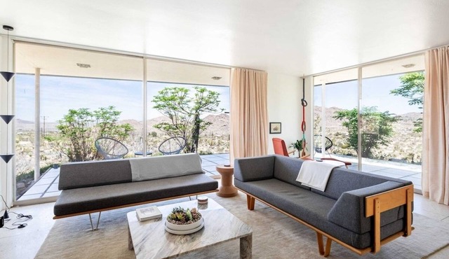 Midcentury Oasis on 5 Private Acres Near Park