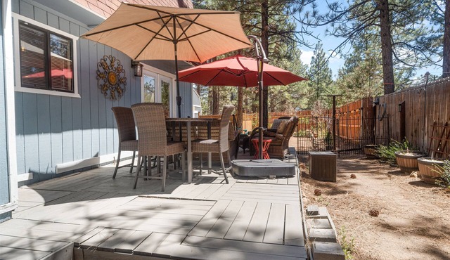 Middle Bear Chalet -Perfect getaway for a weekend in the mountains!