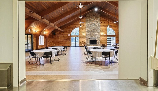MIDDLE CREEK RETREAT & EVENT CENTER