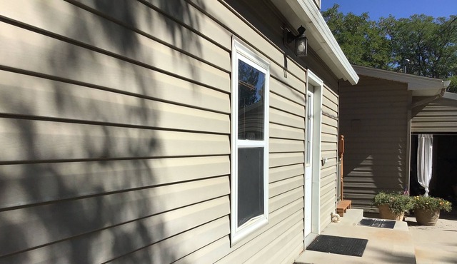 Middle down town Gillette close to CCMH and legacy senior center