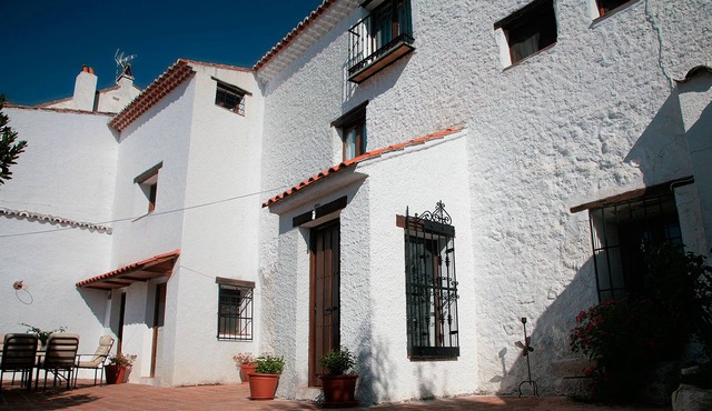 middle house rural house