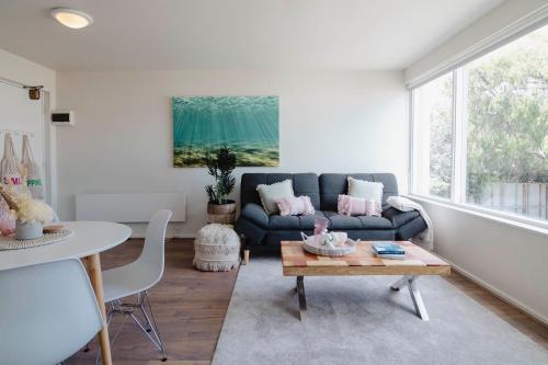 Middle Park Magic With Parking