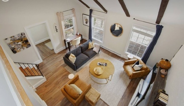 Middleburg Cottage Near Salamander Resort Spa