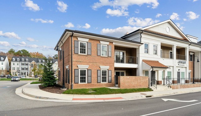 Midlothian 3 Bedroom getaway for up to 8 guests!