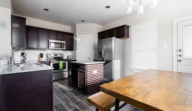 Midlothian Modern Charm