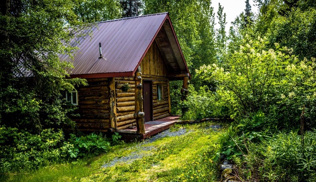 Midnight Sun Log Cabins