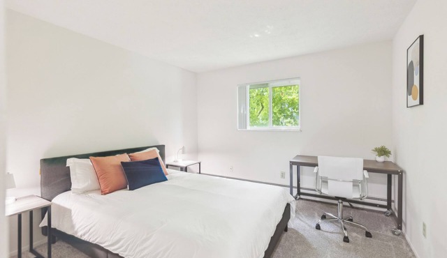 Midtown 3402I Cozy & Comfy I Free Parking