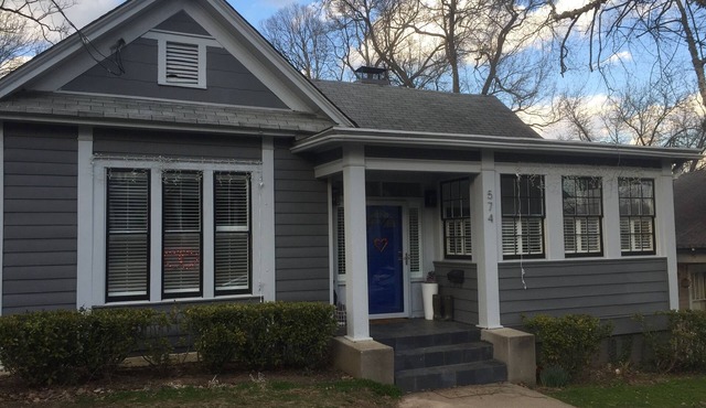 Midtown craftsman 2 Blocks from Piedmont Park