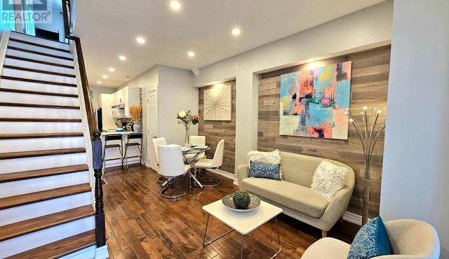 Midtown Toronto amazing central location , cozy whole house
