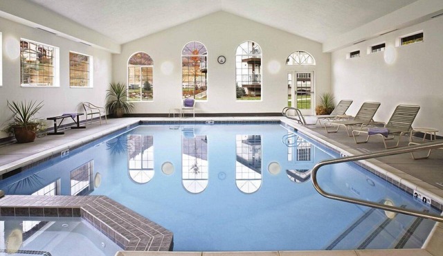 Midway | Alpine Retreat | Pool + Trails | 2BR