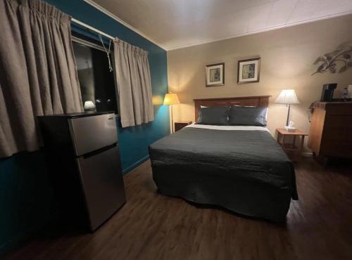 Midwest Motel by Venserra